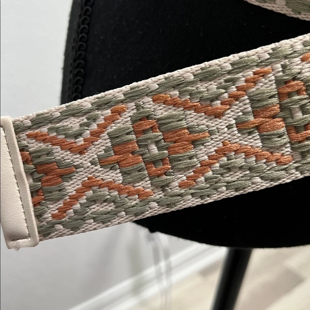 Womens Woven Aztec Embroidered Pattern Waist Belt Round Buckle Beige & Olive 19”